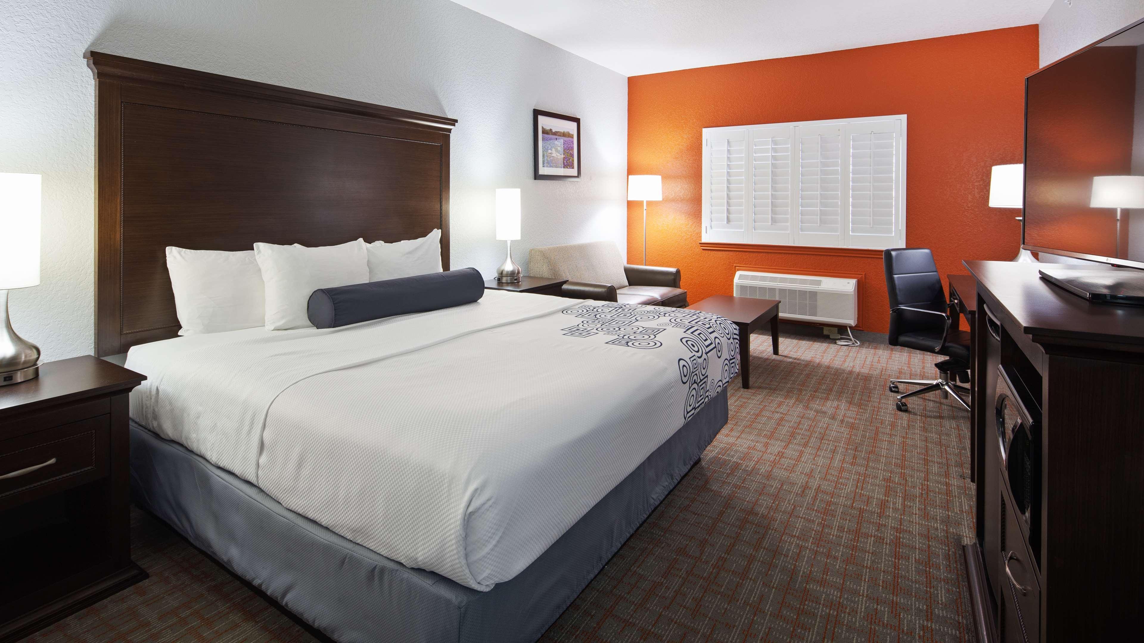Best Western Plus Fredericksburg Eksteriør bilde